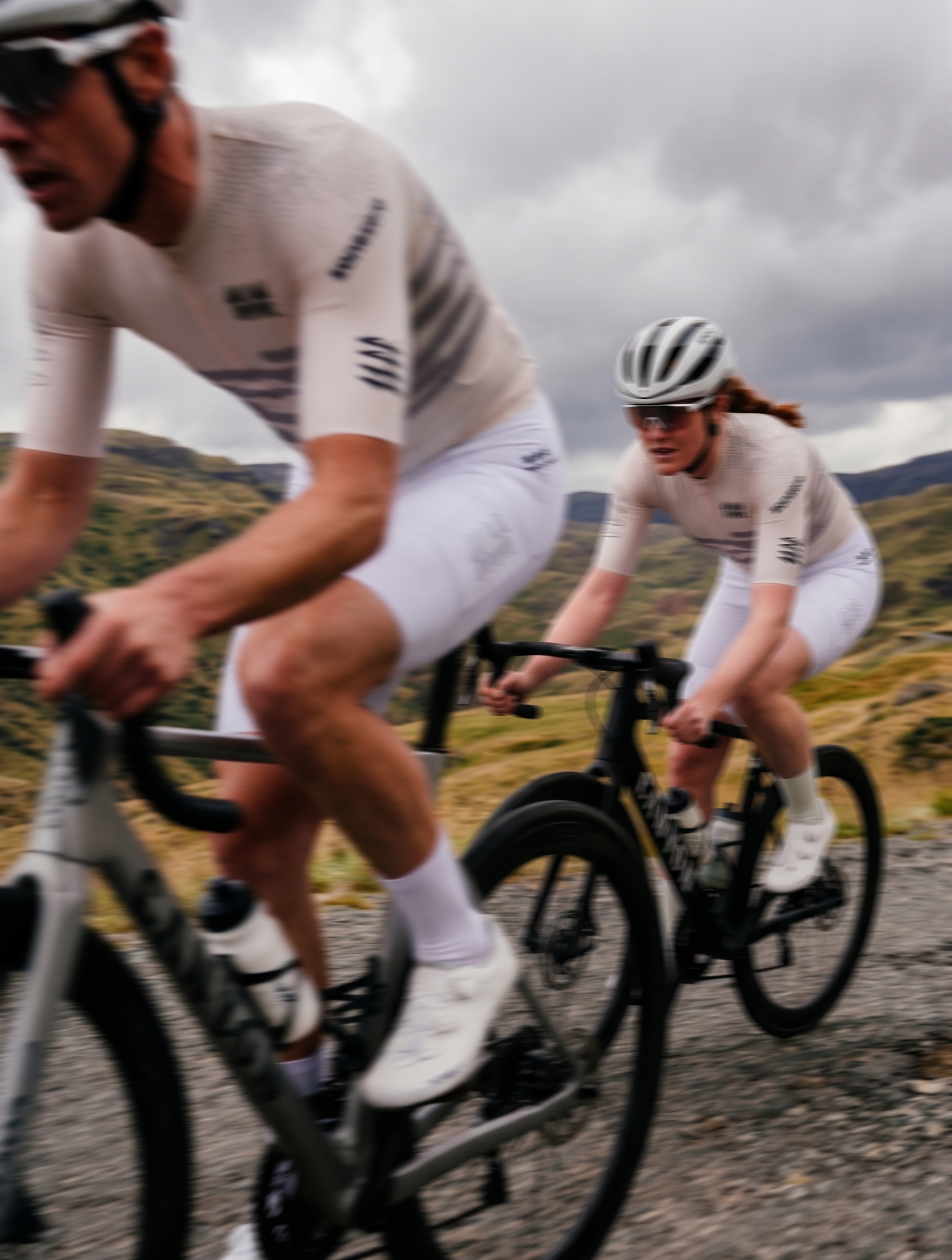 Velo Streak Pro Jersey — White, lifestyle 1