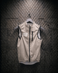 Breezer Gilet — Light Taupe, front view