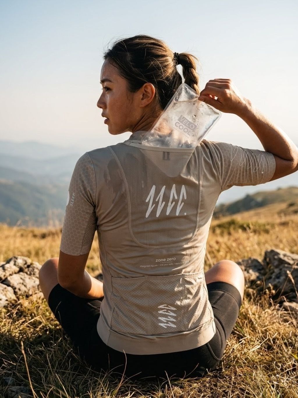 Summer Essential Pro Jersey — Desert, lifestyle 3