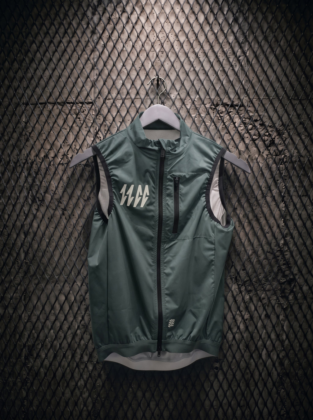 Breezer Gilet — Muted Green, front view